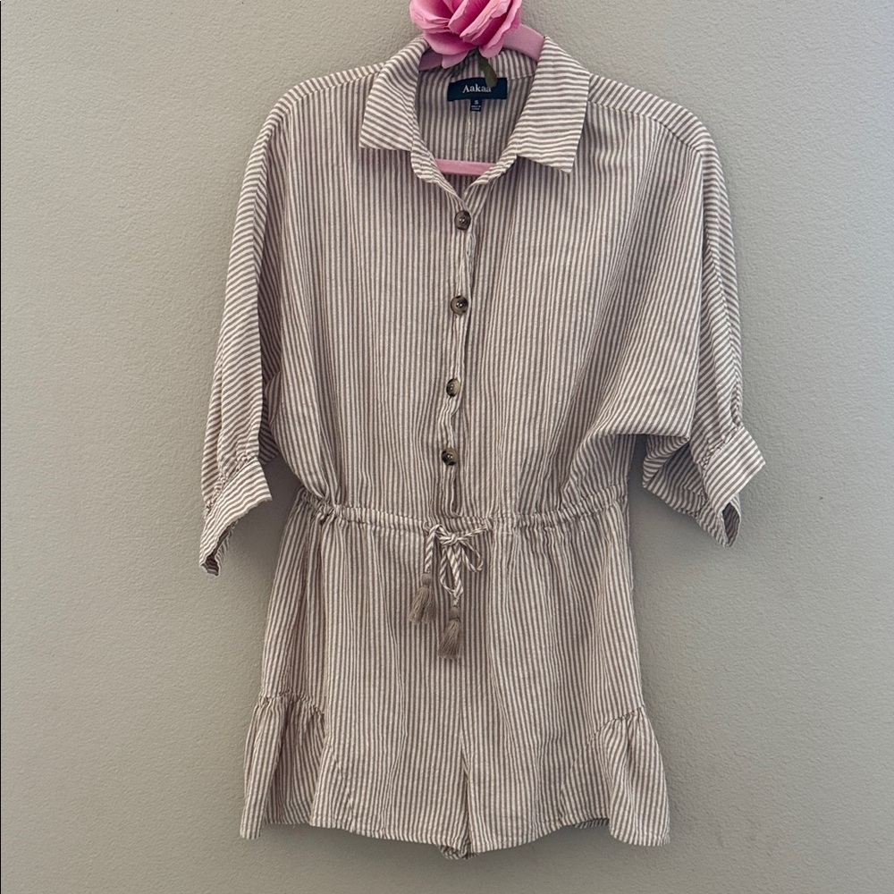 Aakaa  Striped Button-Front Romper in Beige & White